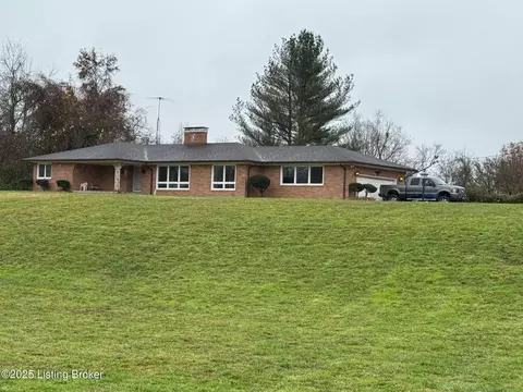 5712 Blevins Gap Rd, Louisville, KY 40272