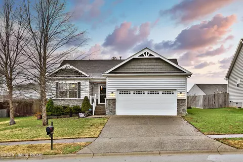 2140 Two Springs Dr, Shelbyville, KY 40065