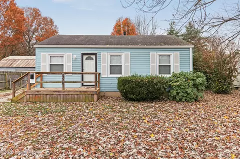 4710 Crawford Ave, Louisville, KY 40258