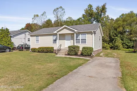 286 Seventh Ave, Shepherdsville, KY 40165