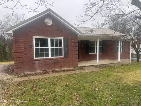 121 Hagan Dr, Bardstown, KY 40004