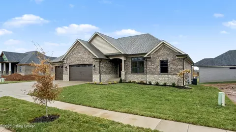 10213 Reeseman Dr, Louisville, KY 40291
