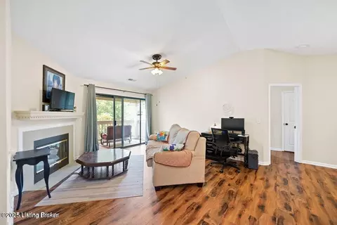3507 Lennox View Ct #312, Louisville, KY 40299