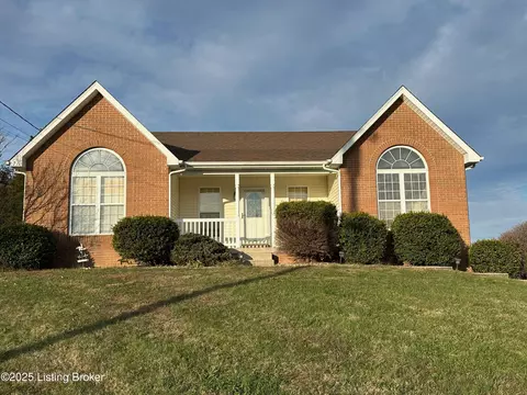 11 Bear Oak Ct, Cecilia, KY 42724