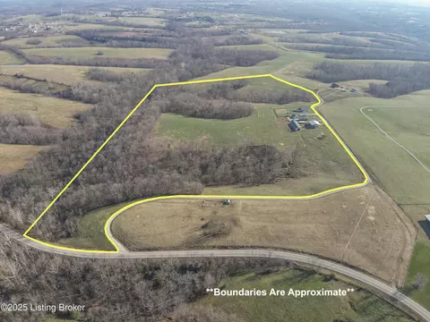 900 Lawrenceburg Rd # B, Willisburg, KY 40078