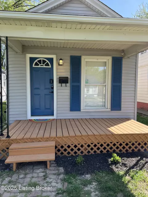 938 Burton Ave, Louisville, KY 40208