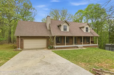 17 Bittersweet Pl, Brandenburg, KY 40108