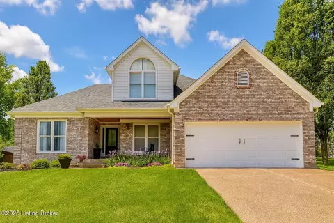 12016 Parkland Ct, Louisville, KY 40243