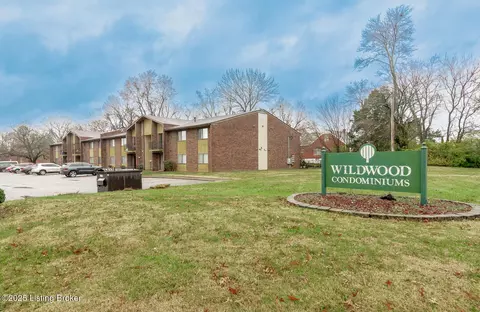 7052 Wildwood Cir #107, Louisville, KY 40291
