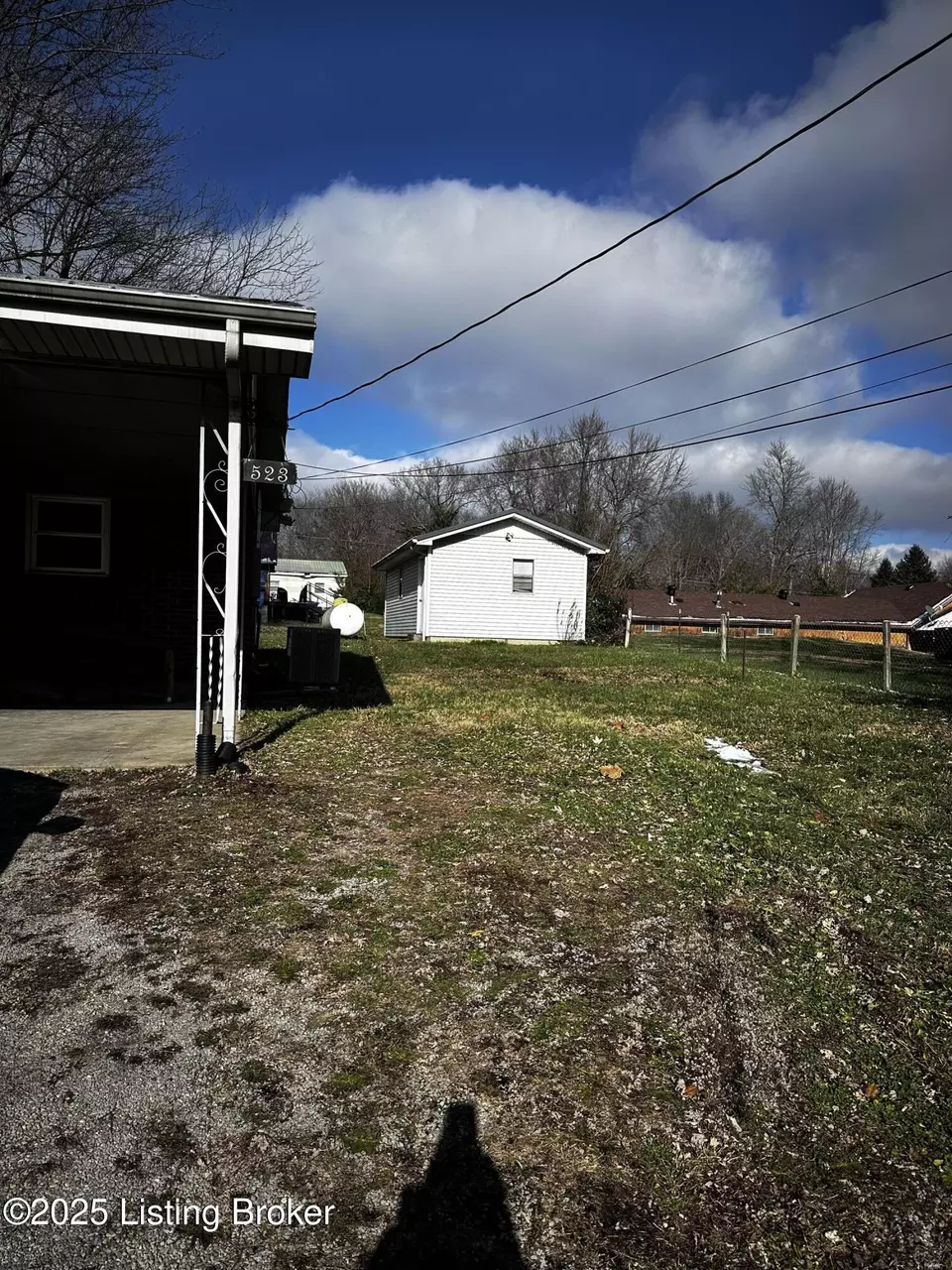 523 Leavette Ave, Leitchfield, KY 42754 | MLS# 1704886 | 10 Photos - Movoto
