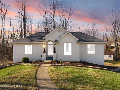 608 Harvard Dr, Elizabethtown, KY 42701