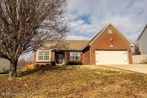 9717 Long Rifle Ln, Louisville, KY 40291