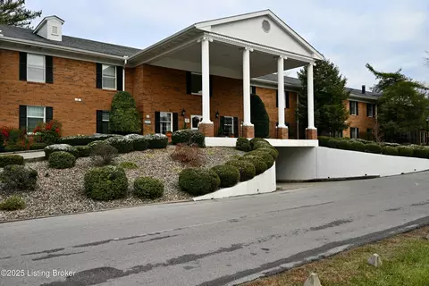 1616 Gardiner Ln #210, Louisville, KY 40205