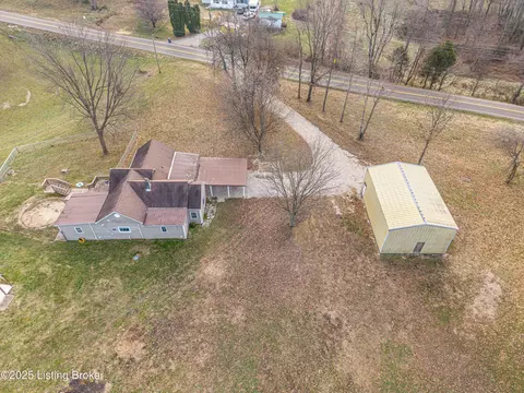 3774 Haysville Rd, Brandenburg, KY 40108