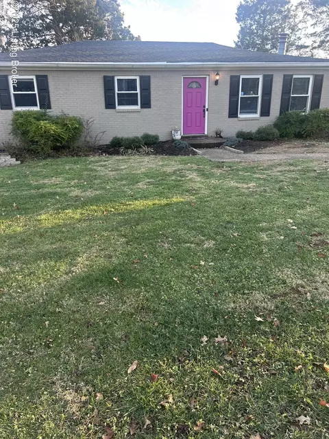 10920 Oak Harbor Dr, Louisville, KY 40299