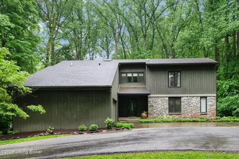 3216 N Highway 393, La Grange, KY 40031
