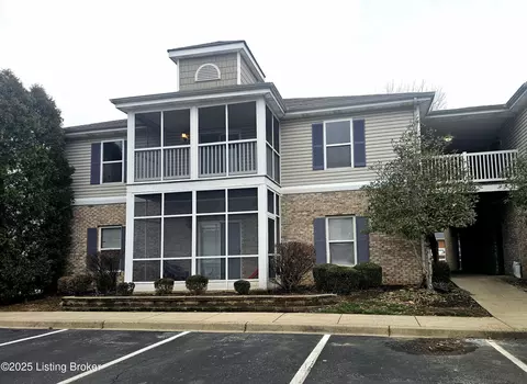 5309 Carolina Crossings Way UNIT 201, Louisville, KY 40219