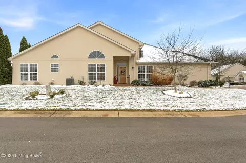 14019 Waters Edge Dr, Louisville, KY 40245