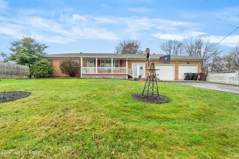 241 Northview Dr, Shepherdsville, KY 40165