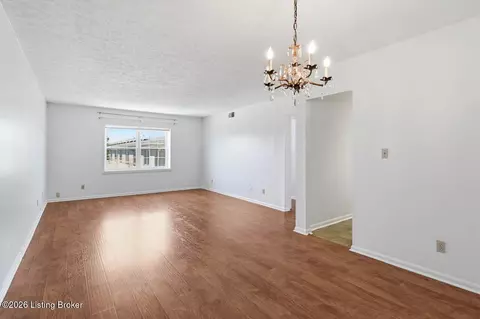 281 El Conquistador Pl, Louisville, KY 40220