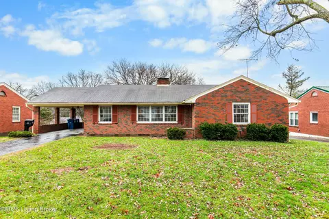 925 Ashland Ave, Shelbyville, KY 40065