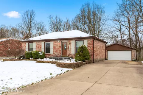 7512 Eider Dr, Louisville, KY 40258