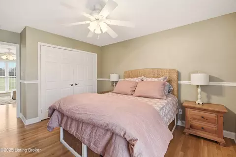 Bedroom - 8790 Lagrange Rd, Smithfield, KY 40068 photo 10 of 10