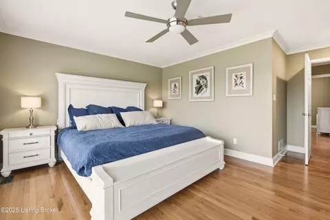 Bedroom - 8790 Lagrange Rd, Smithfield, KY 40068 photo 2 of 10
