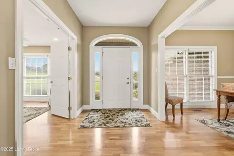 Entry Way - 8790 Lagrange Rd, Smithfield, KY 40068 photo 1 of 4