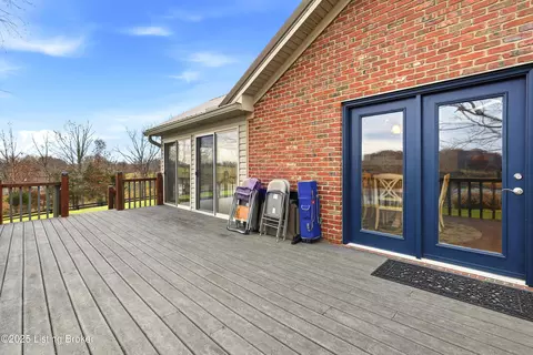 Exterior - 8790 Lagrange Rd, Smithfield, KY 40068 photo 5 of 6