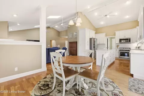 Dining - 8790 Lagrange Rd, Smithfield, KY 40068 photo 4 of 4
