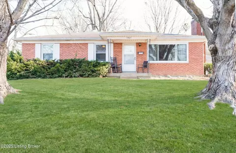 7805 Cedar Brook Dr, Louisville, KY 40219