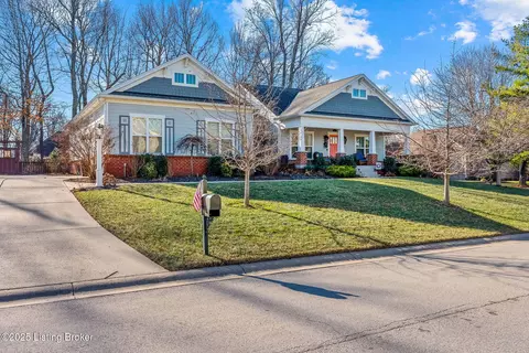 9602 Dabney Carr Dr, Louisville, KY 40299