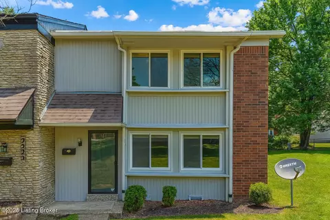 2925 Six Mile Ln, Louisville, KY 40220