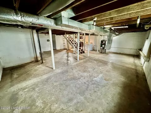 Other - 314 Covington Ave, Springfield, KY 40069 photo 6 of 9