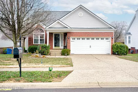 724 Eastgate Village Pl, Louisville, KY 40223