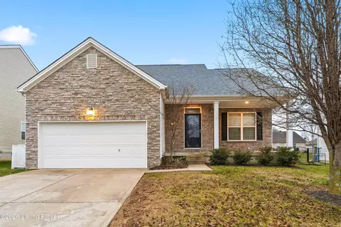 7061 Beamtree Dr, Shelbyville, KY 40065