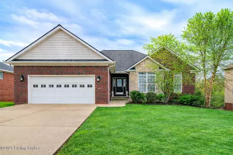1021 Running Brook Dr, Lawrenceburg, KY 40342