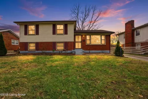 3018 Kaye Lawn Dr, Louisville, KY 40220