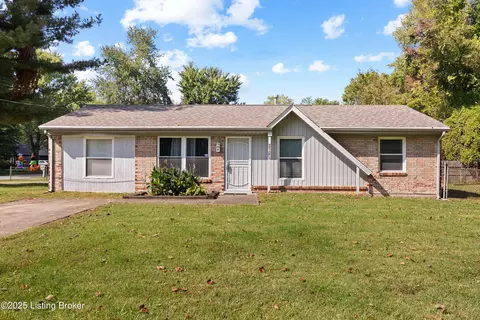 7520 Blue Wing Dr, Louisville, KY 40258