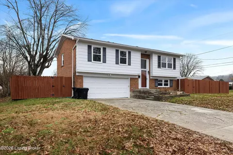 4433 Malcolm Rd, Louisville, KY 40216