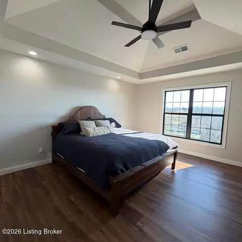 Bedroom - 256 Eagle Ridge Way, Springfield, KY 40069 photo 1 of 2