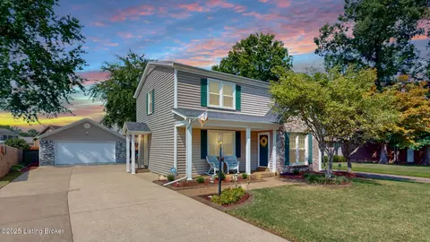 7804 Apple Valley Dr, Louisville, KY 40228