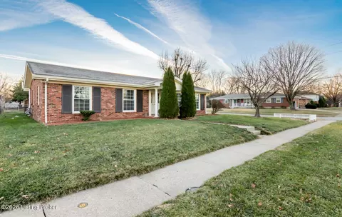 4111 Graf Dr, Louisville, KY 40220