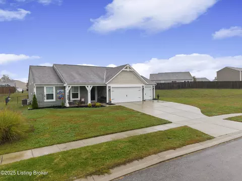 172 Sienna Dr, Shepherdsville, KY 40165