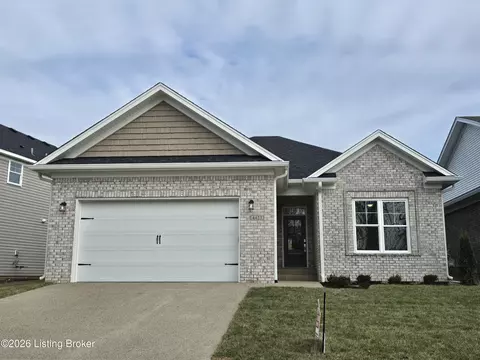 4423 Lochridge Pkwy, Louisville, KY 40299