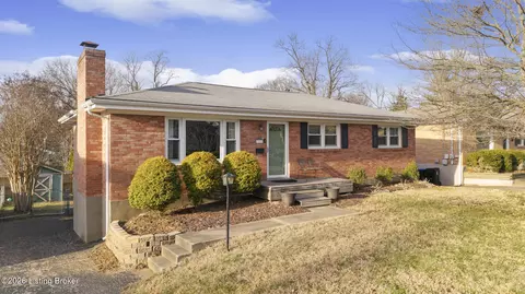 3813 Sunrise Way, Louisville, KY 40220