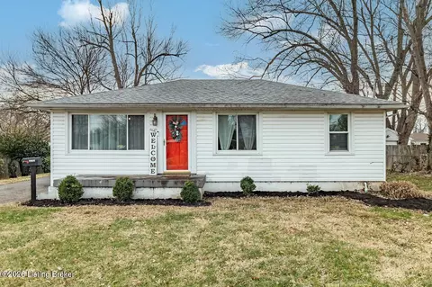 2718 Pioneer Rd, Louisville, KY 40216