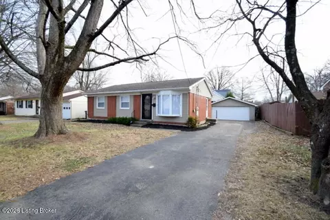 6309 Ferncliff Ln, Louisville, KY 40291