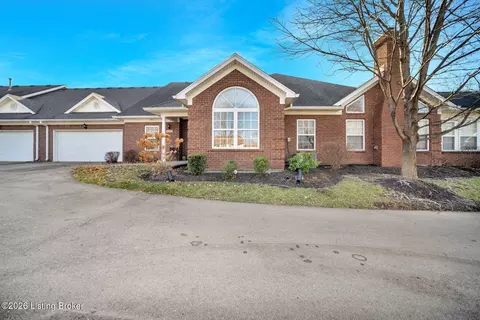 4405 Garden Leaf Dr, Louisville, KY 40241